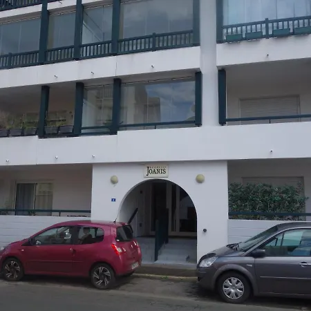 Joanis-2 By Interhome アパート *